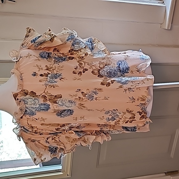 Indikah size medium top summer time top - Picture 5 of 7